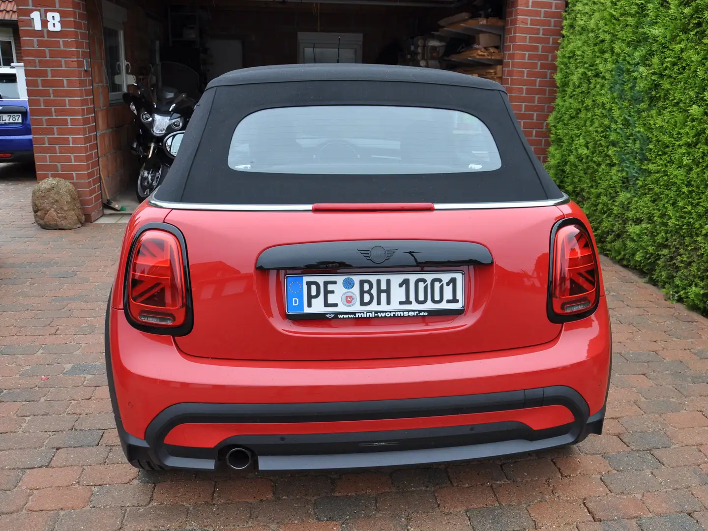 MINI Cooper Cabrio Classic, Navi Vorb.,LED, DAB, 5 J. Garantie ab EZ Rot - 2
