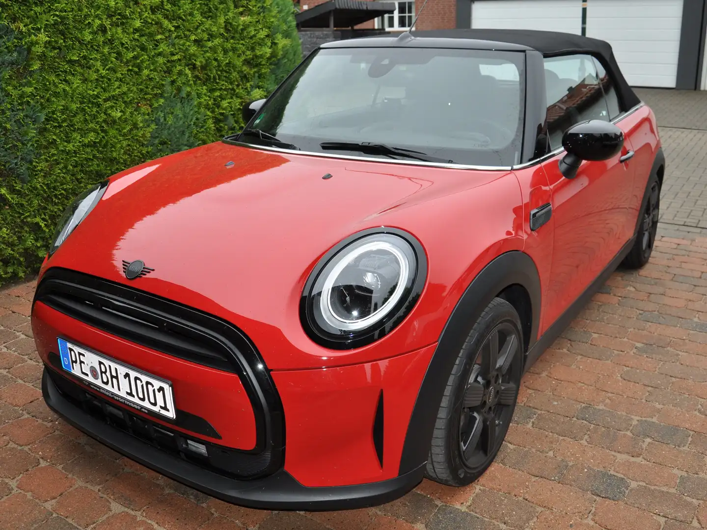 MINI Cooper Cabrio Classic, Navi Vorb.,LED, DAB, 5 J. Garantie ab EZ Rot - 1