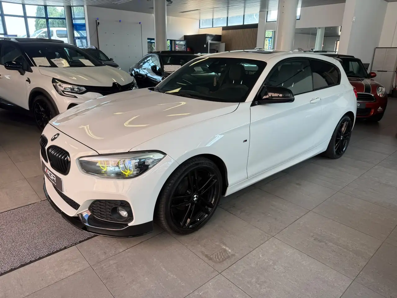 BMW 118