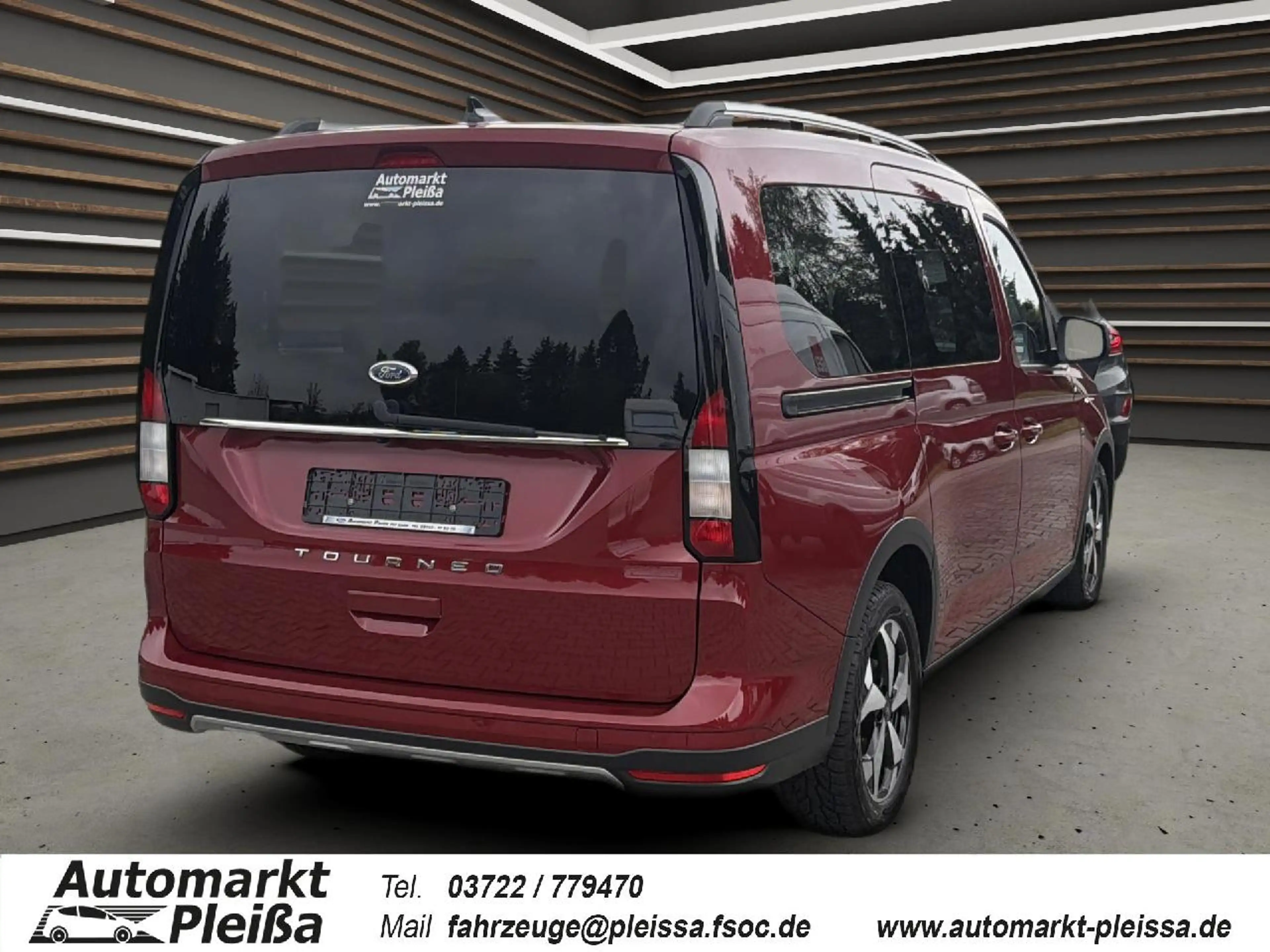 Ford Grand Tourneo Active — photo 6