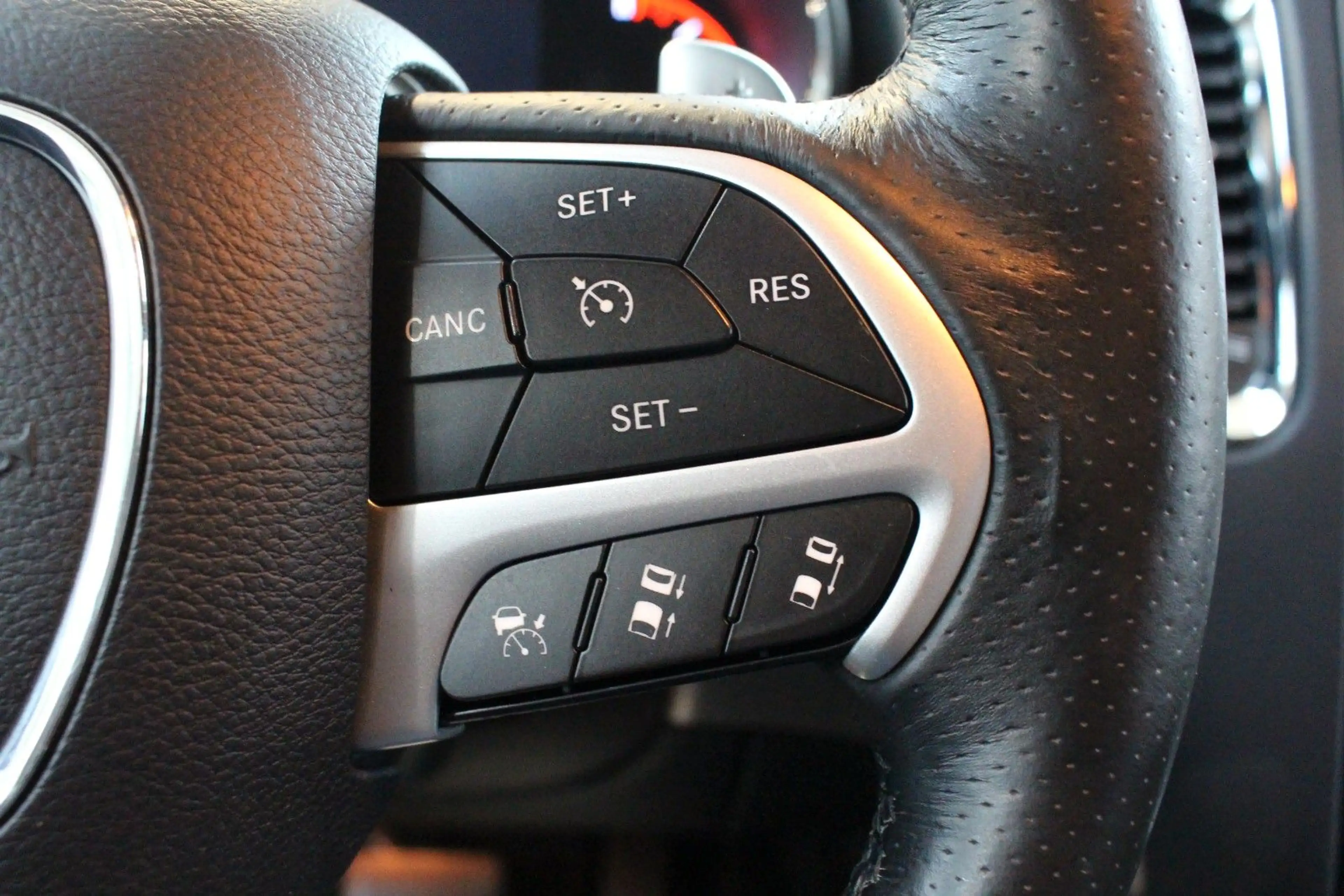 Dodge Durango R/T 5.7 HEMI +AWD+ Deutsche Ausführung + — photo 12