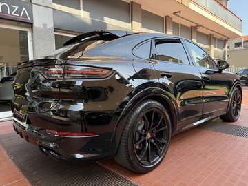 Coupe 3.0 340 cv Tetto-Scarichi -total black