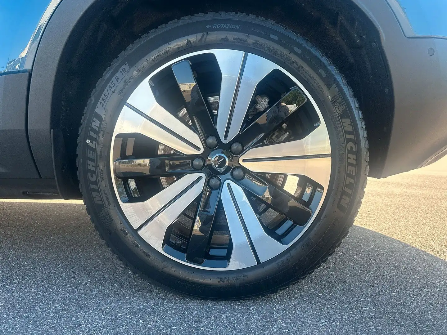 Volvo C40 Recharge Pure Electric Twin 1st Edition Blau - 2