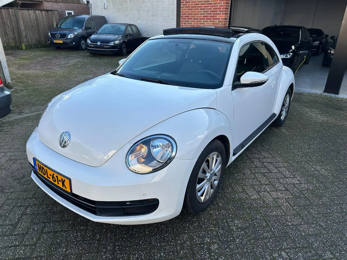 Volkswagen Beetle 1.2 TSI Design PANORAMADAK-NAVI-CLIMA-CRUISE Білий - 2