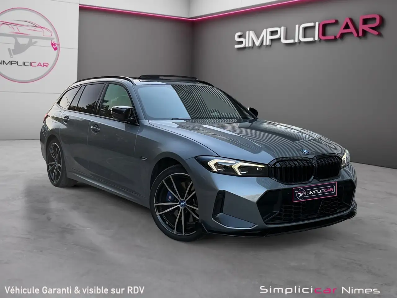 BMW 330