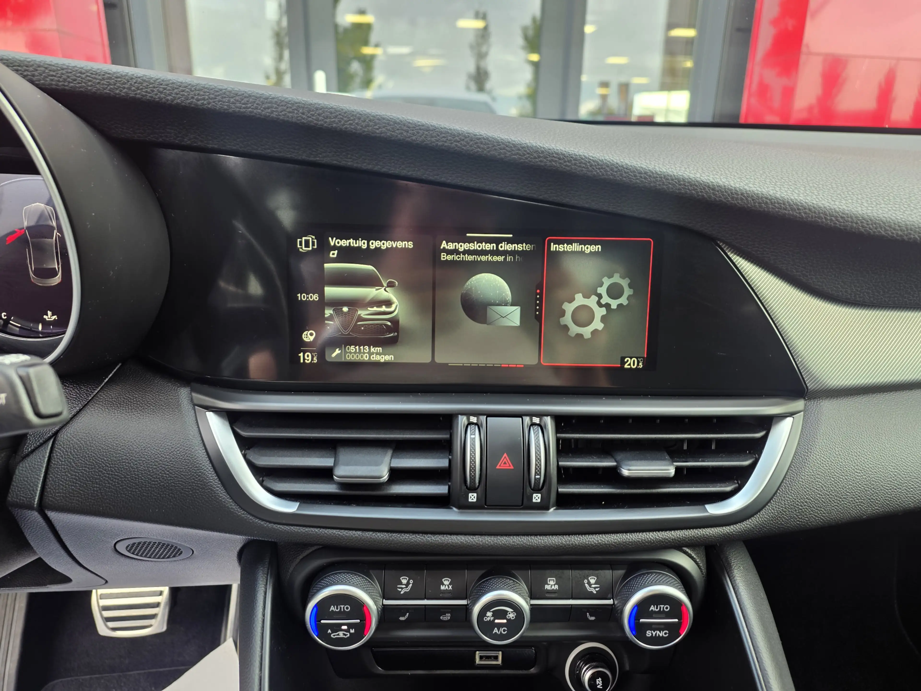 Alfa Romeo Giulia 2.0 T GME AWD Veloce | Adas 2 pakket | — photo 19