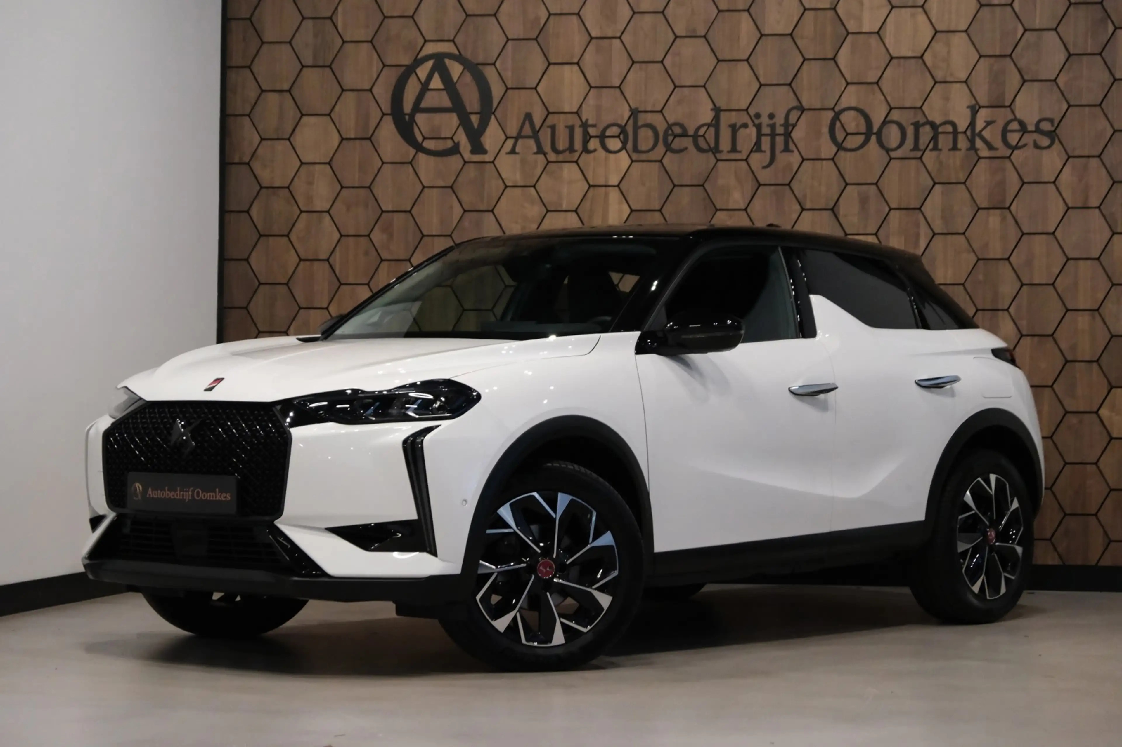 DS Automobiles DS 3 1.2 PureTech Performance Line+ |40.768km| Leder/Al — photo 5