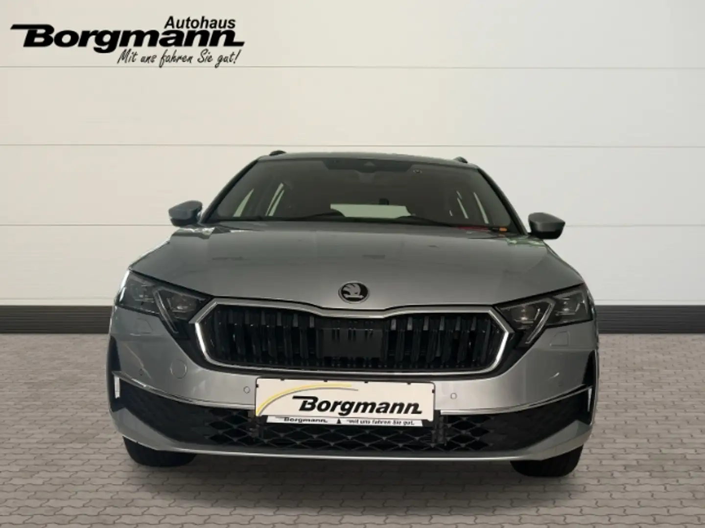 Skoda Octavia Combi Selection 2,0TDI UPE 43.870€ Navi digitales Silber - 2