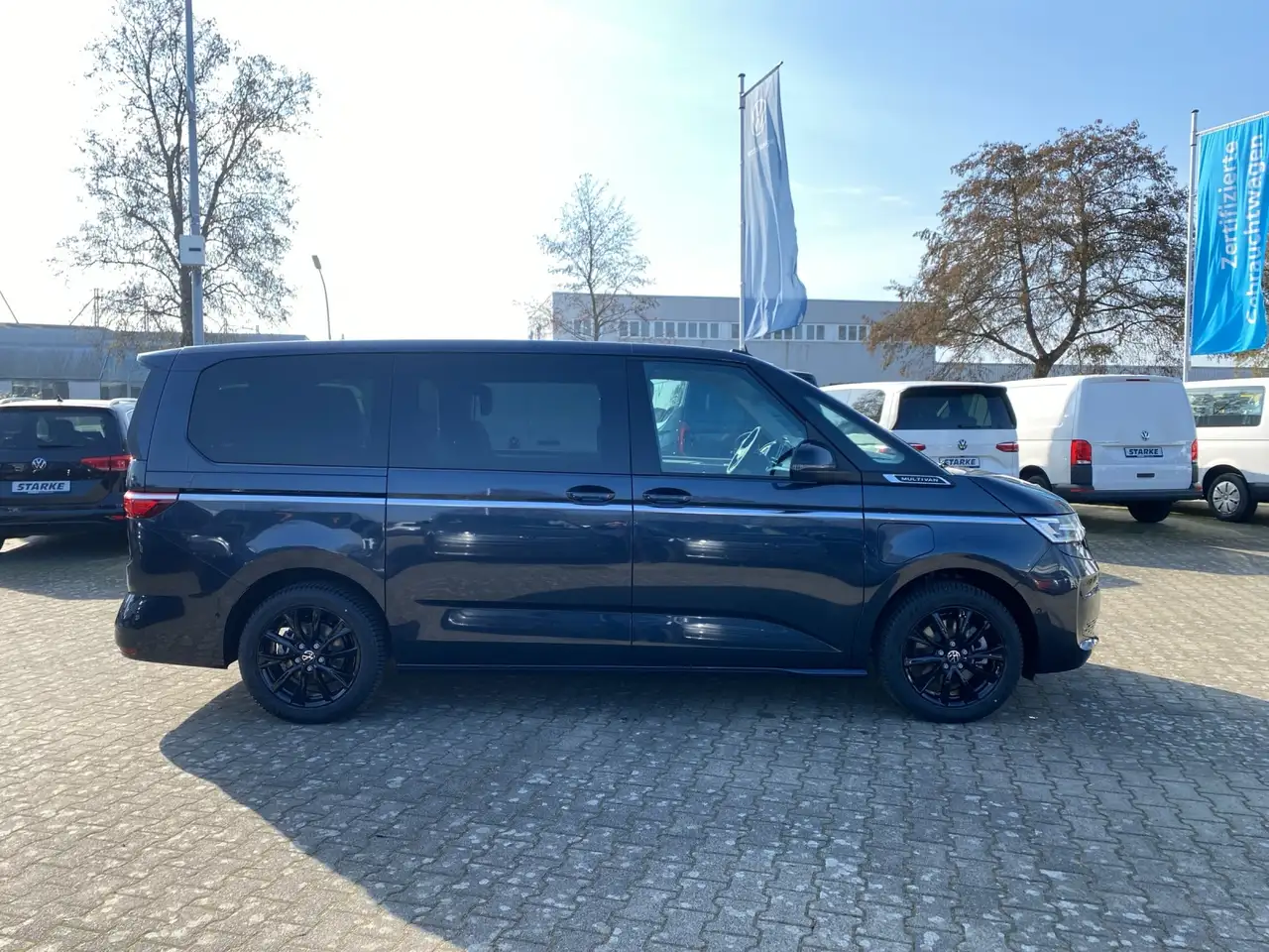 Volkswagen T7 Multivan 1.5 eHybrid 4Motion DSG Style lang 15
