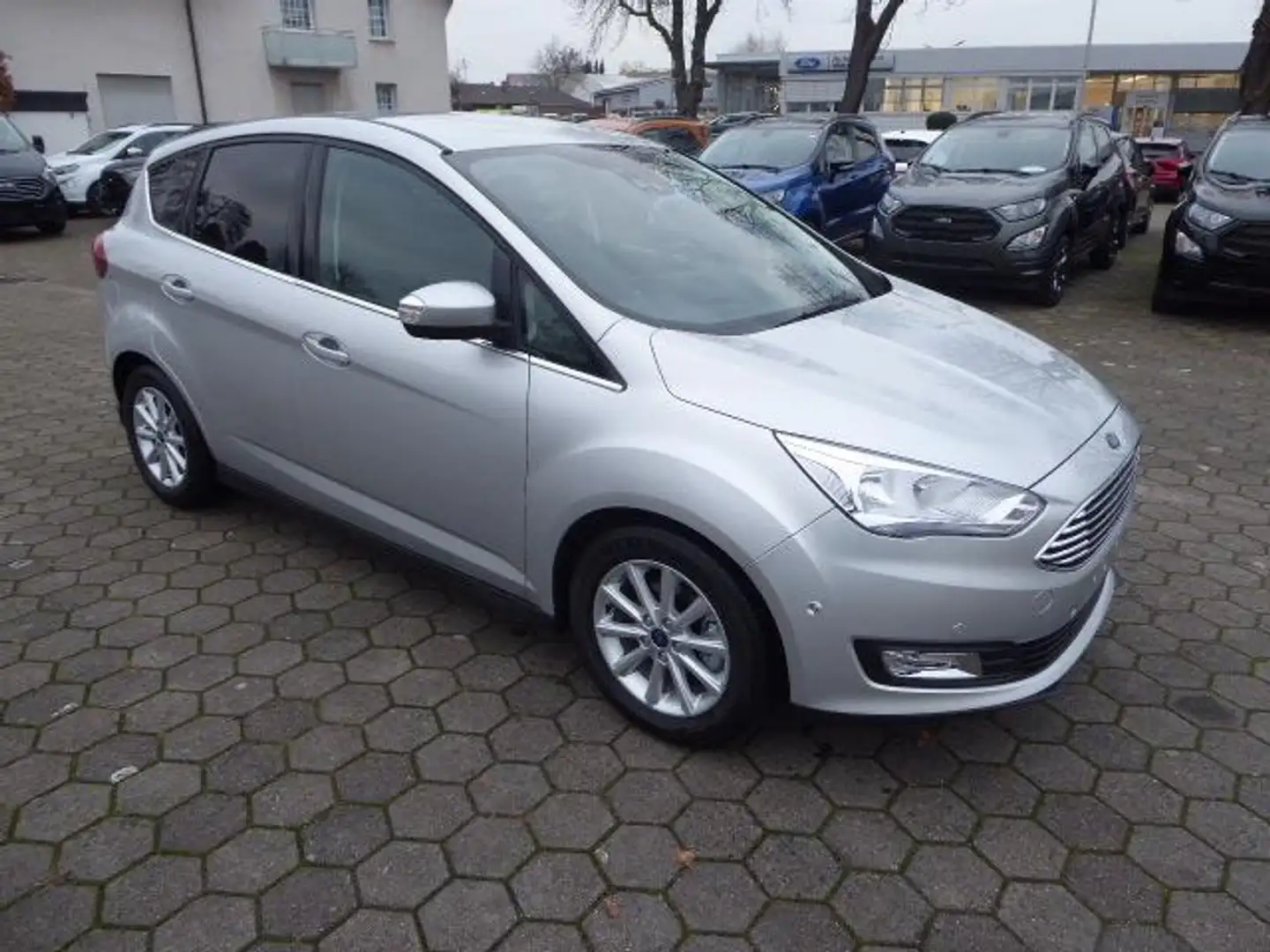 Ford C-Max Titanium + Navi / Winterpaket / Parkassistent Silber - 2