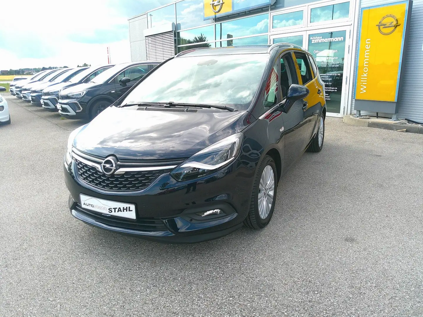 Opel Zafira C Innovation mit Flexx-Fix Fahrradträger Blau - 1