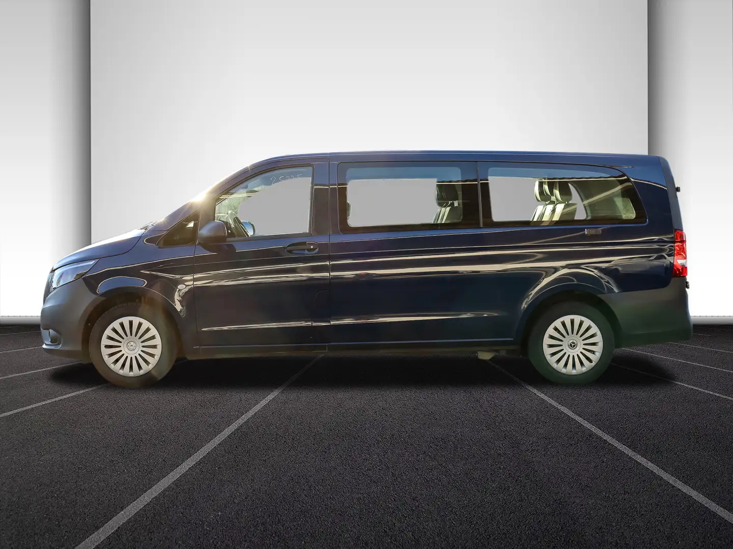 Mercedes-Benz Vito 114 TourerPro,Extralang,8Sitzer,Automatik Blau - 2