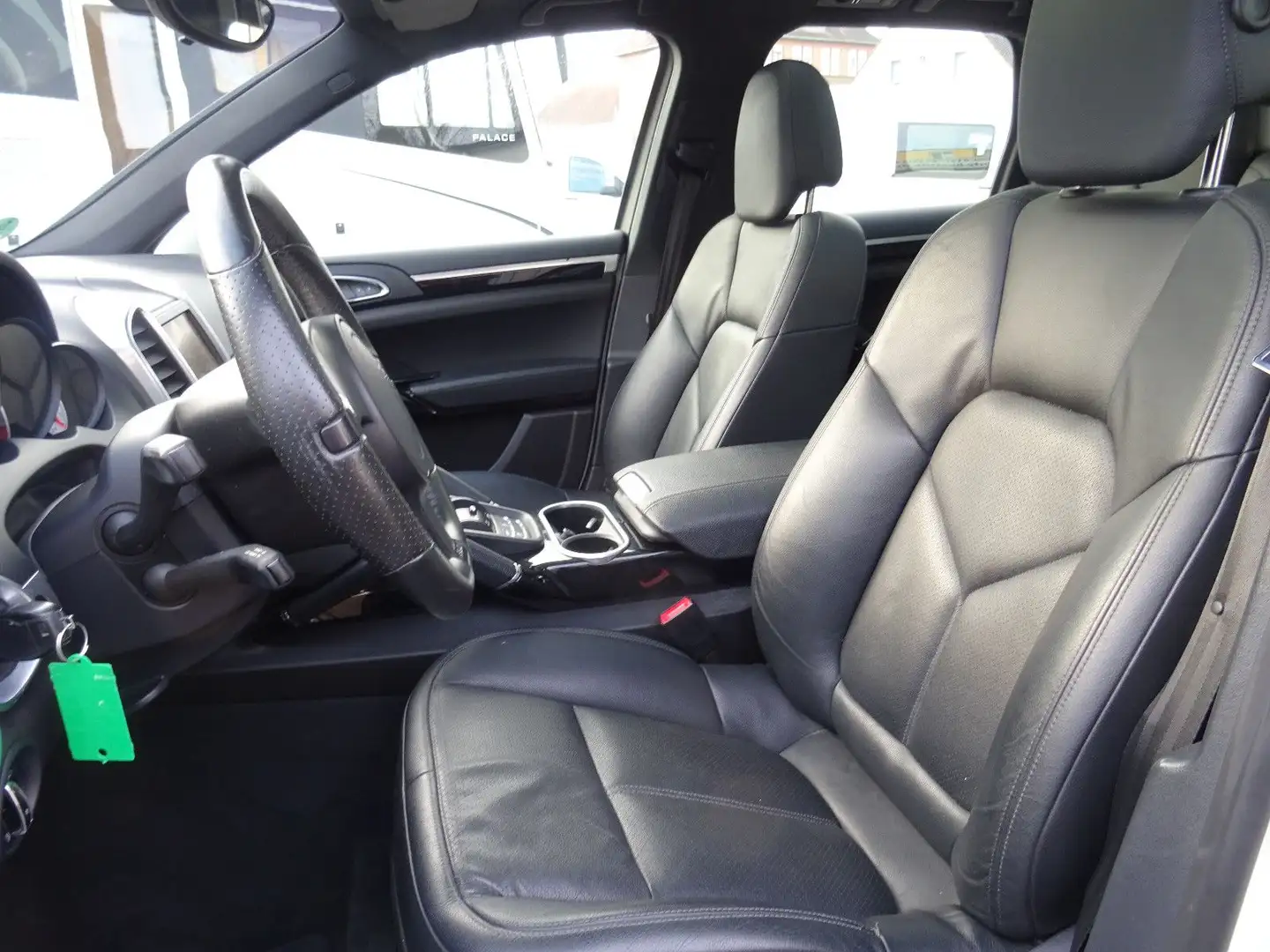 Porsche Cayenne aus 2.Hand  Memory BOSE Panorama Weiß - 2