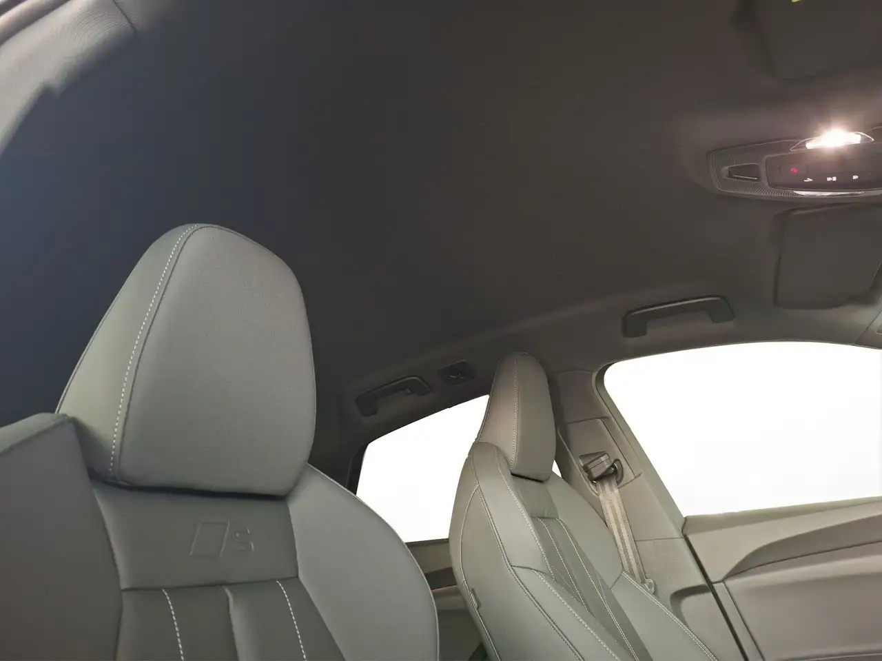 Audi Q5 Sportback edition one mit Akzenten mythosschw 11