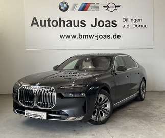 e xDrive |Lounge Seating |Lounge Fondkonsole |Bowe