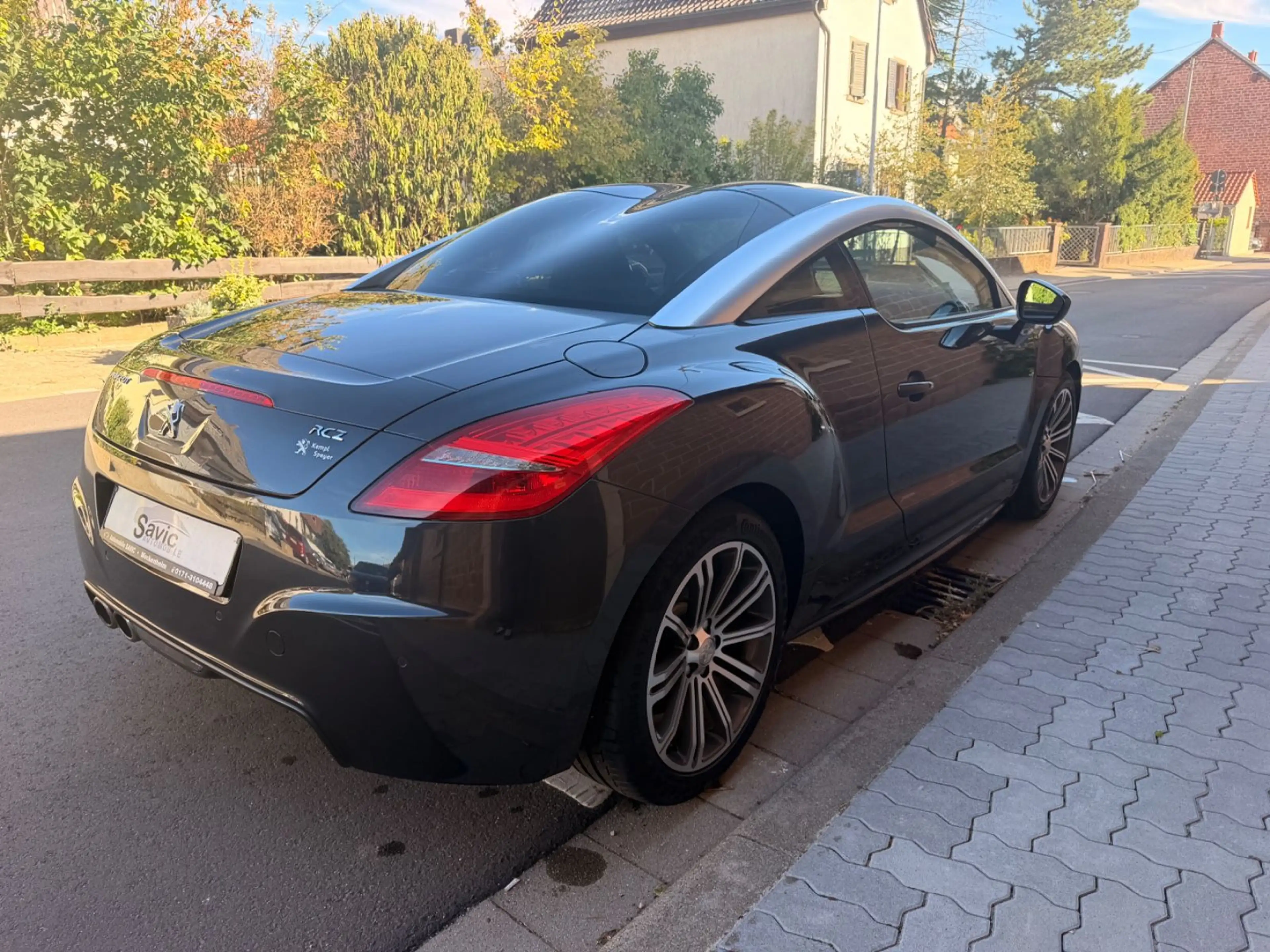 Peugeot RCZ 1.6 16V Turbo NAVI / PDC / Tüv Neu — photo 4
