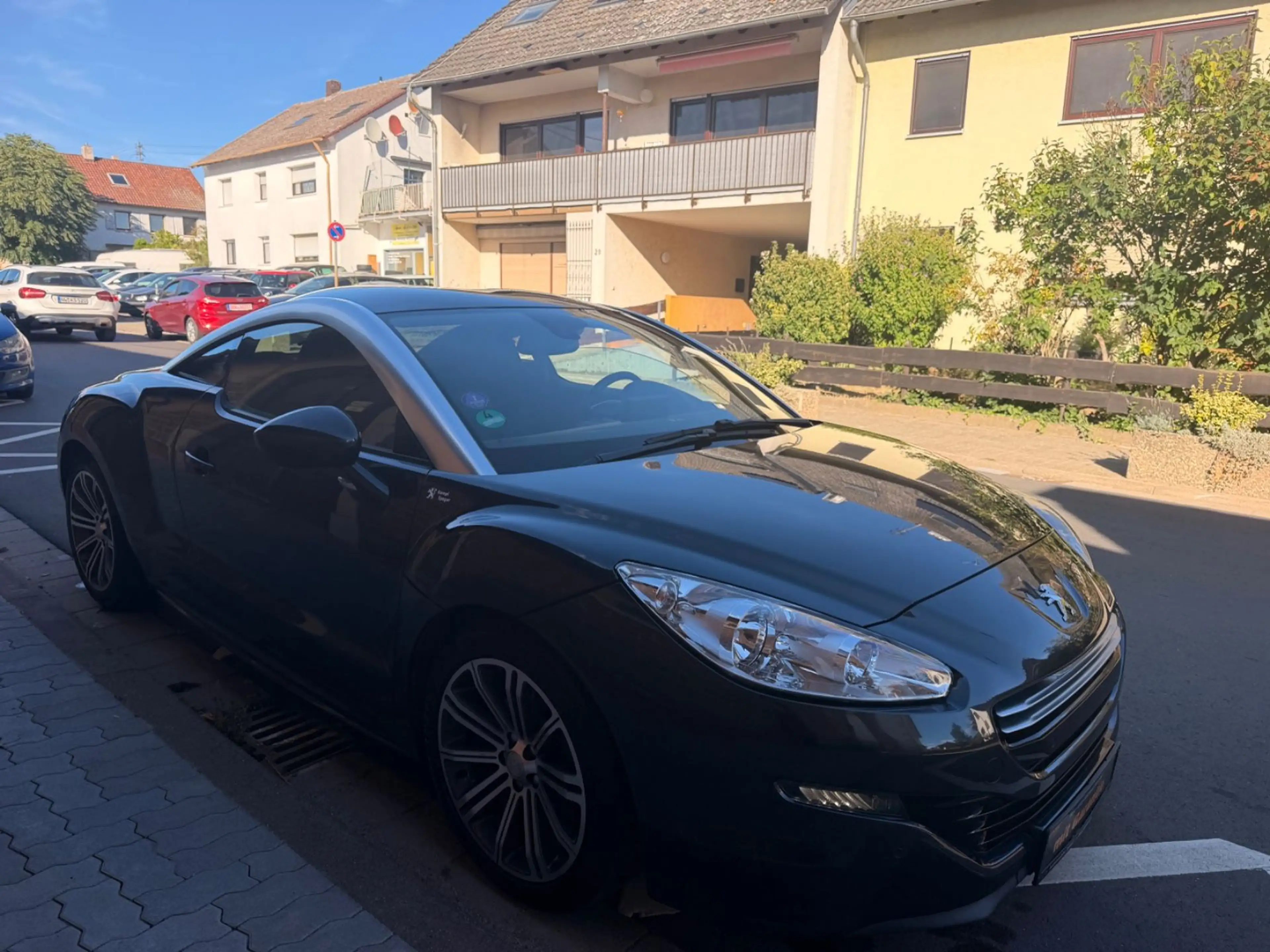 Peugeot RCZ 1.6 16V Turbo NAVI / PDC / Tüv Neu — photo 3