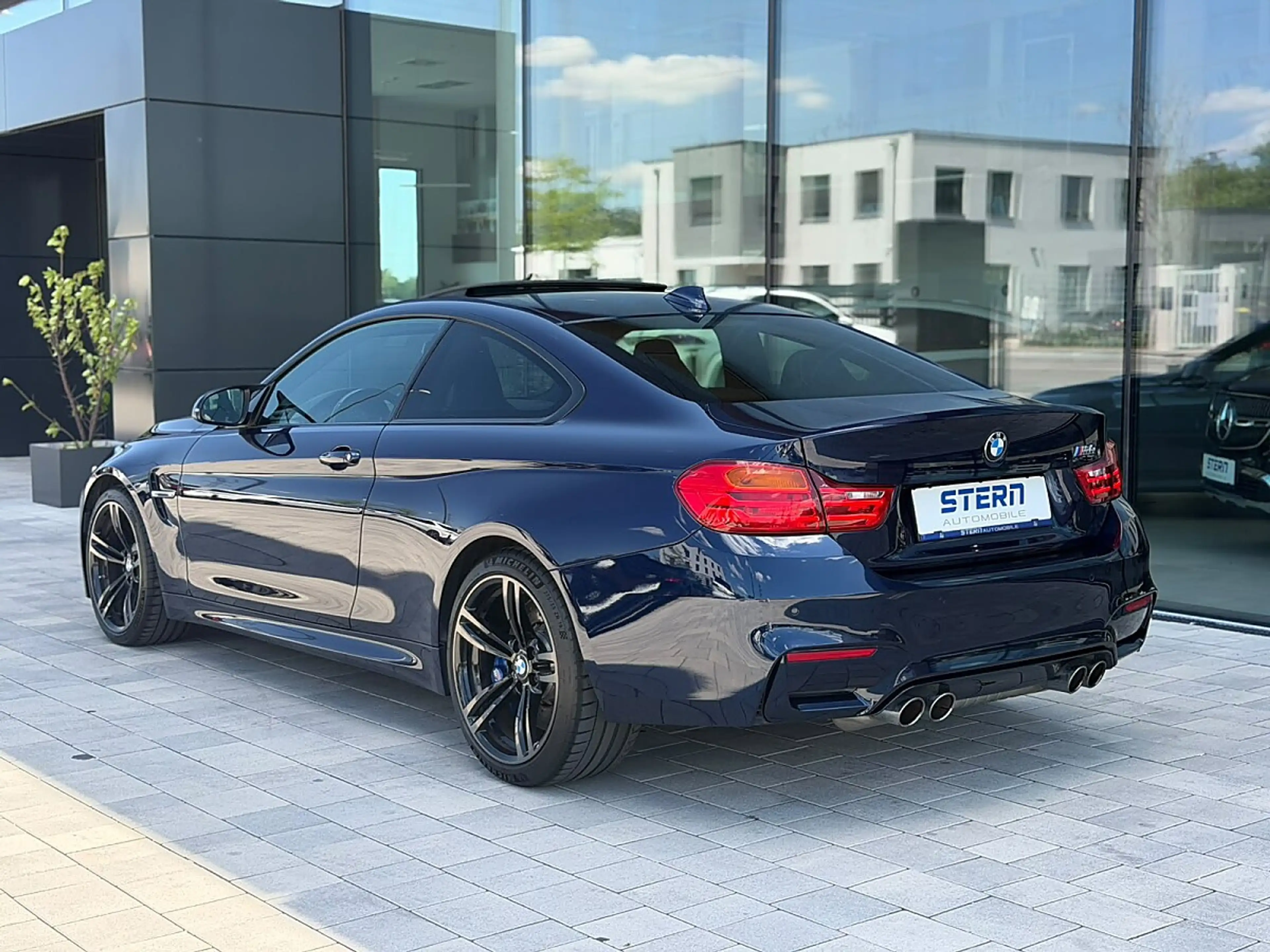 BMW M4 Coupe *ORIGINAL* SAMMLERZUSTAND* SCHIEBEDACH* M... — photo 3