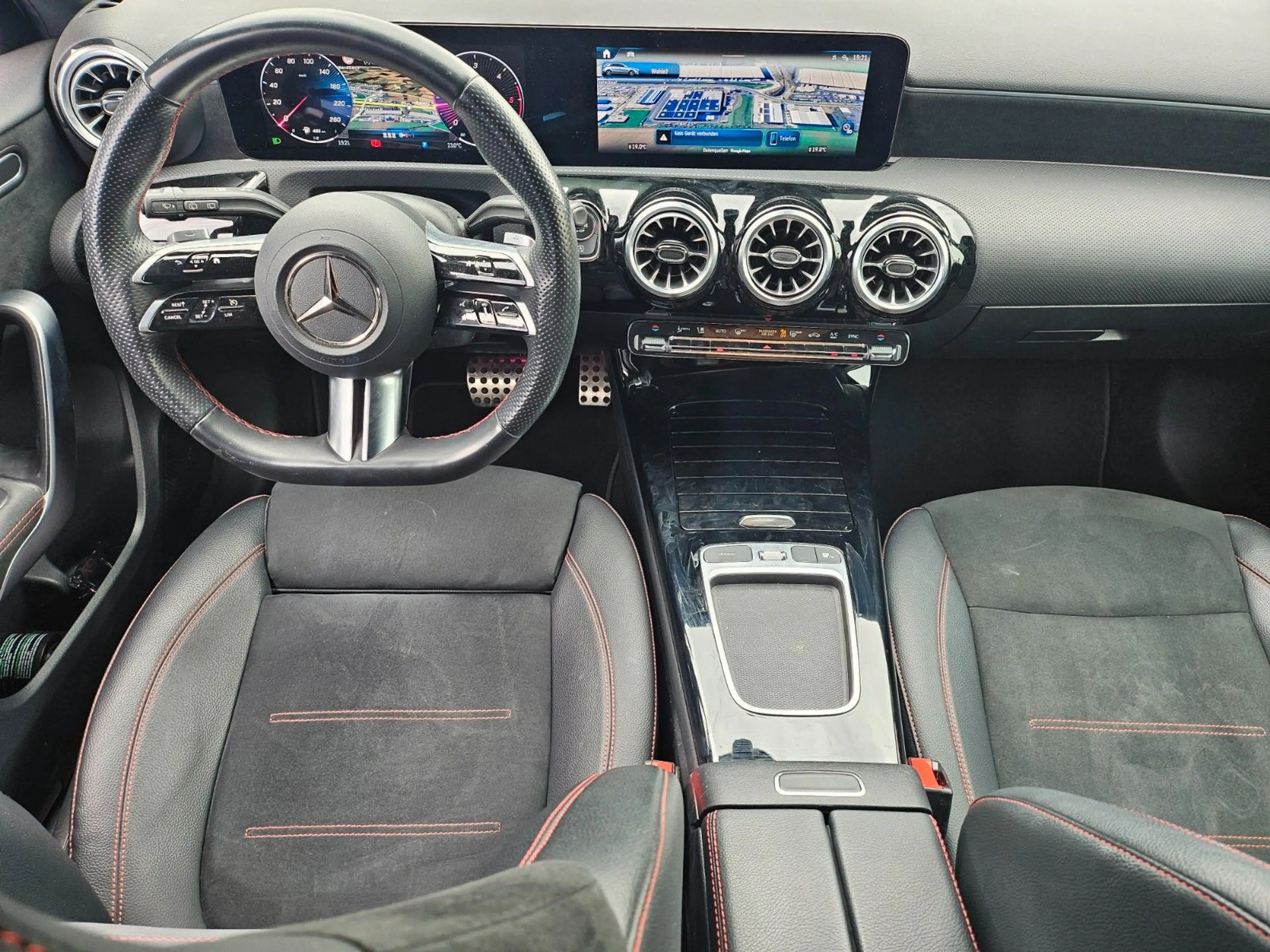 Mercedes-Benz A 200 d AMG*NIGHT-PAKET*MBUX*NAVI*KAMERA*LED*PDC — photo 15