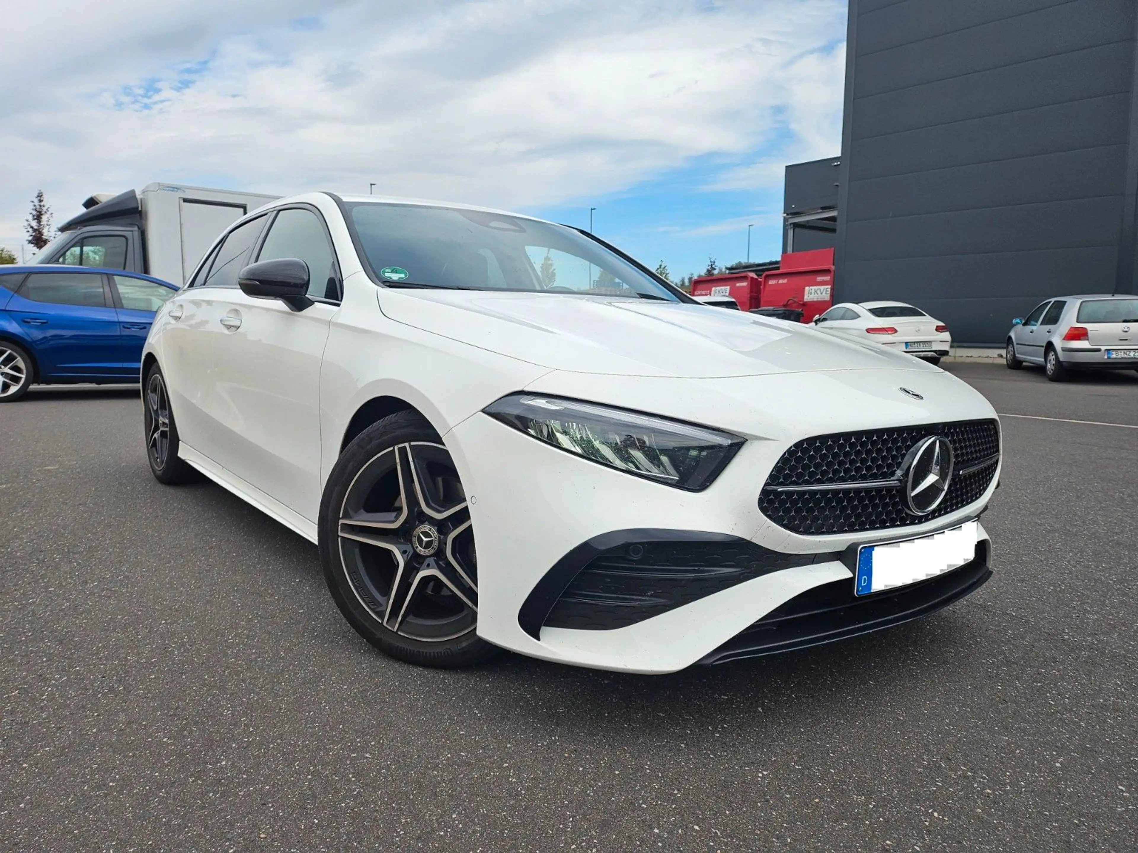 Mercedes-Benz A 200 d AMG*NIGHT-PAKET*MBUX*NAVI*KAMERA*LED*PDC — photo 4
