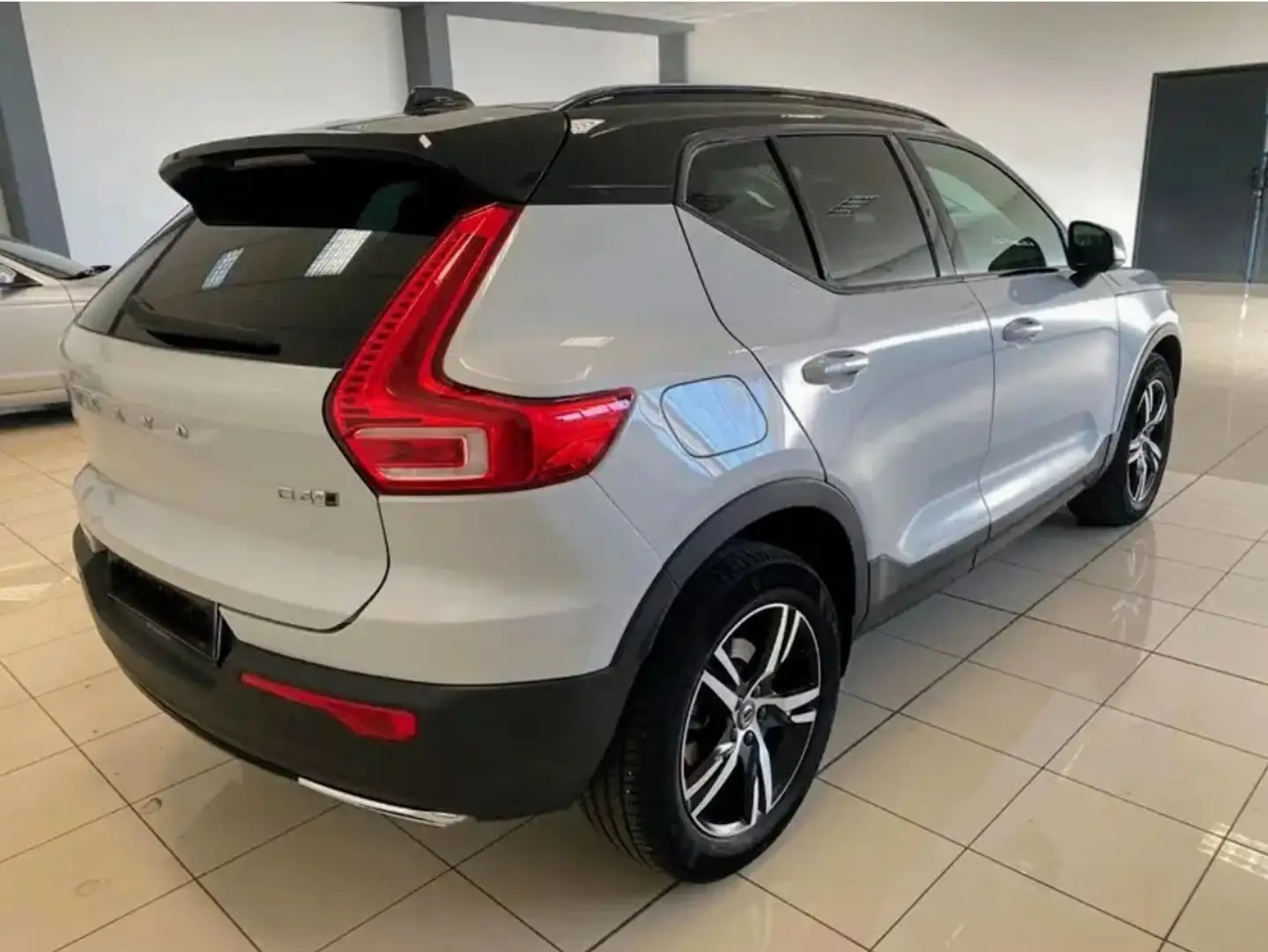 Volvo XC40 2.0 D4 R-design AWD geartronic my20 - 2