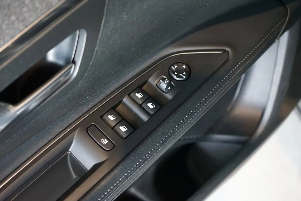Peugeot 5008 1.2 PureTech Blue Lease Premium 7P. TREKHAAK, миниатюра 13