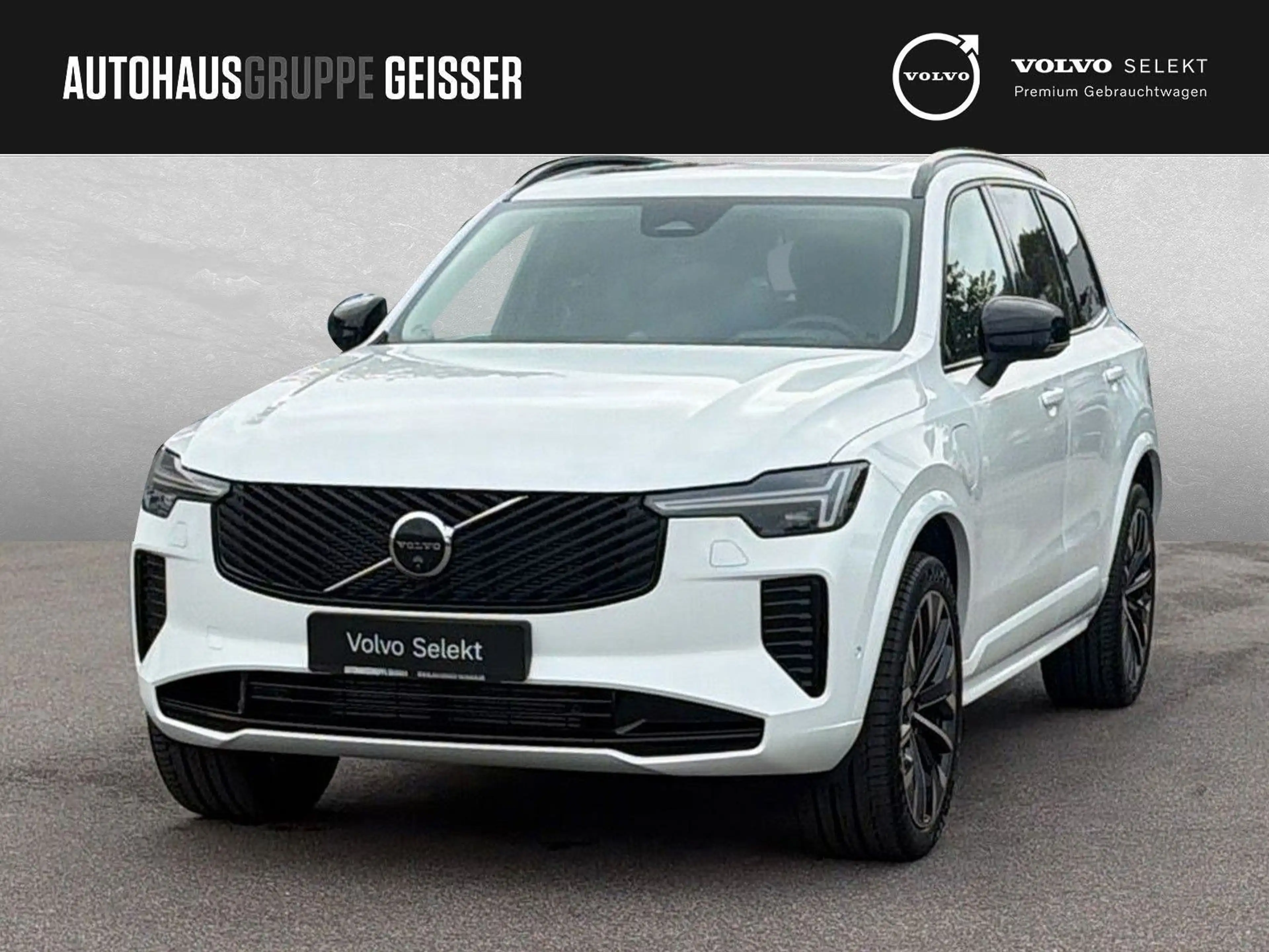Volvo XC90 T8 AWD Plus Dark 7-Sitzer AHK ACC BLIS SD