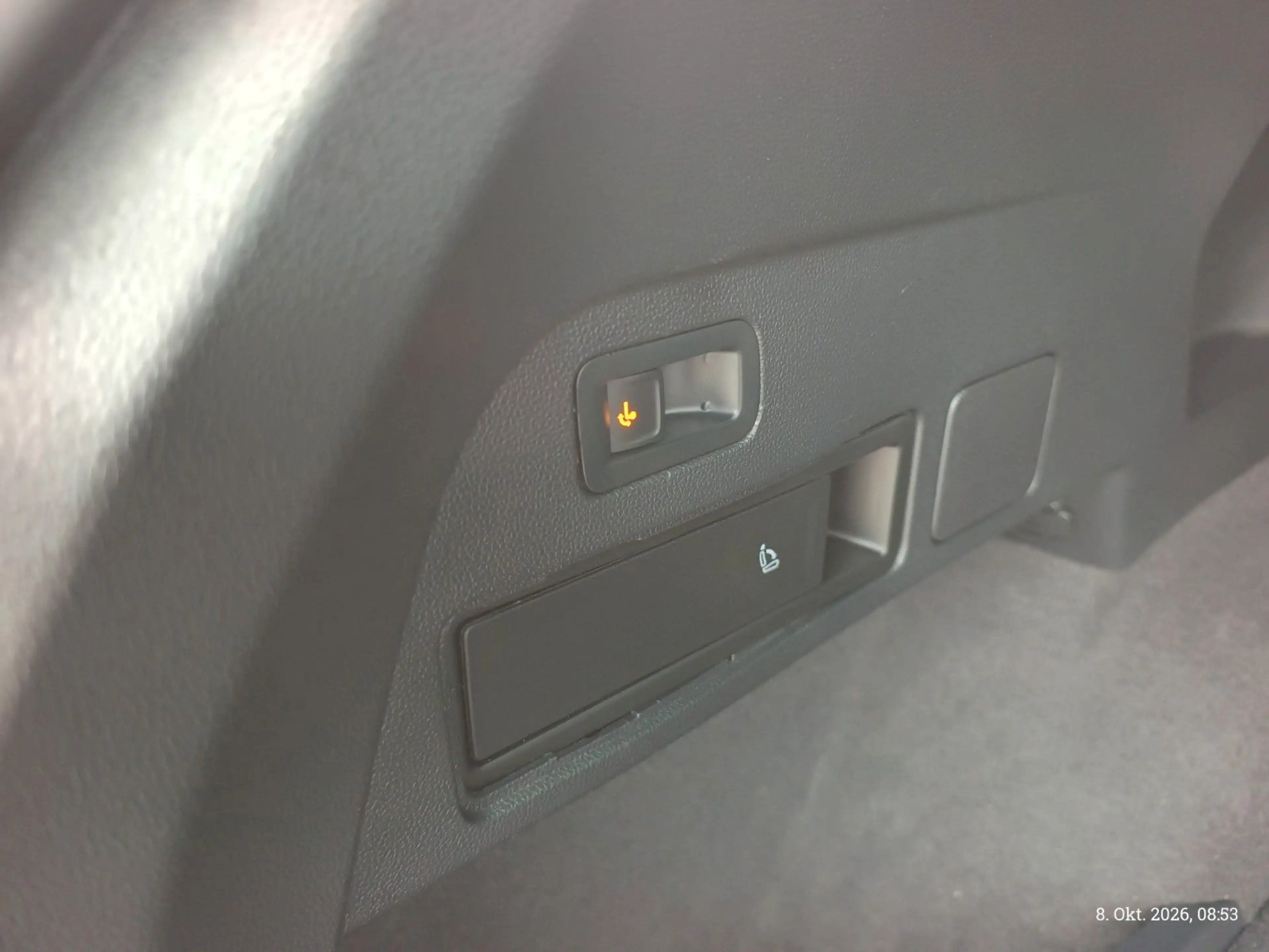 Volkswagen Tiguan Allspace R-Line 4Motion, Navi, RFK, AHK — photo 18