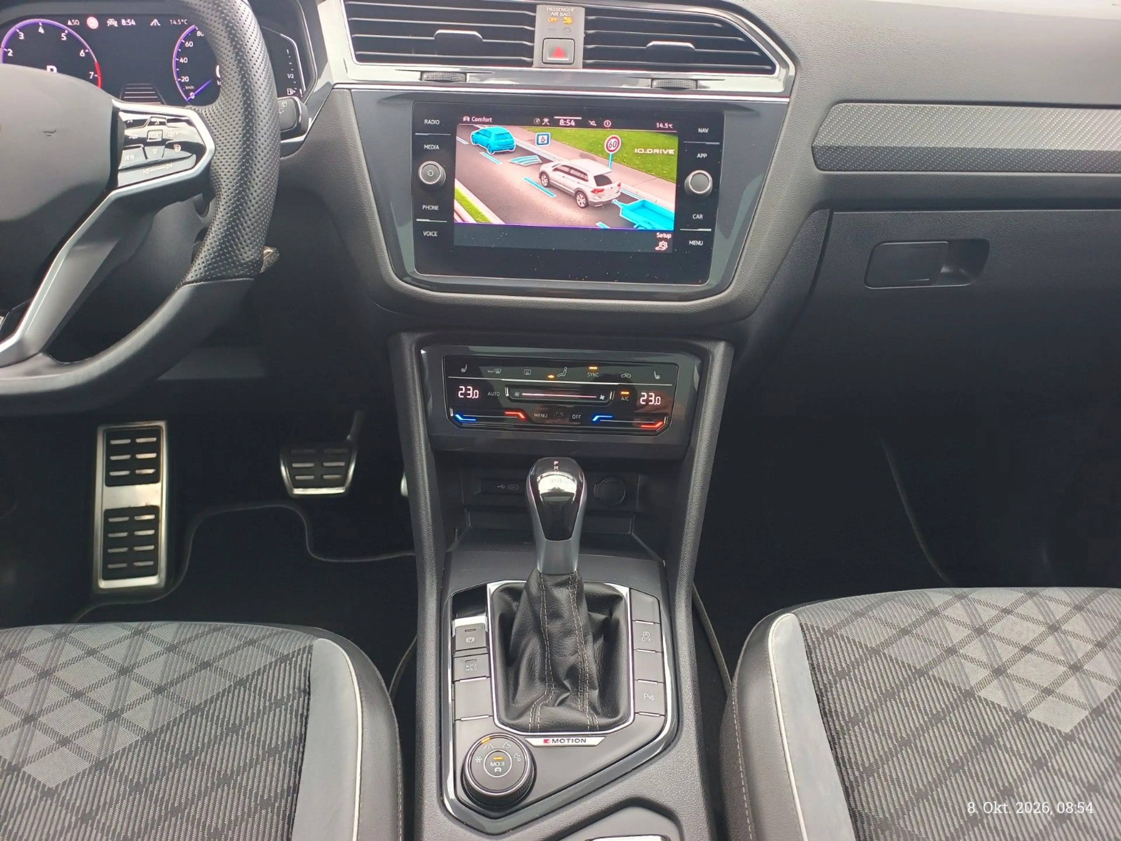 Volkswagen Tiguan Allspace R-Line 4Motion, Navi, RFK, AHK — photo 11