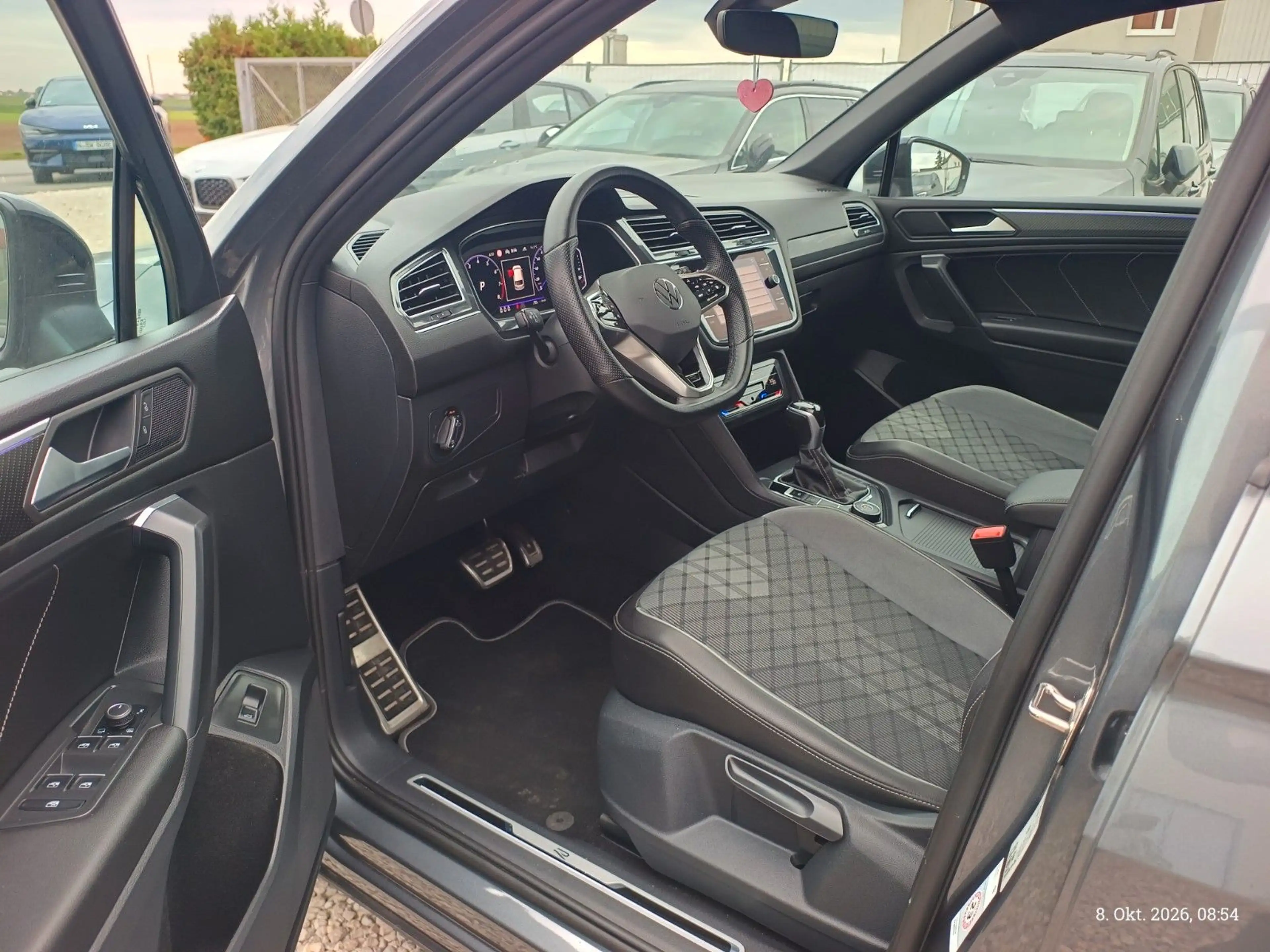 Volkswagen Tiguan Allspace R-Line 4Motion, Navi, RFK, AHK — photo 7