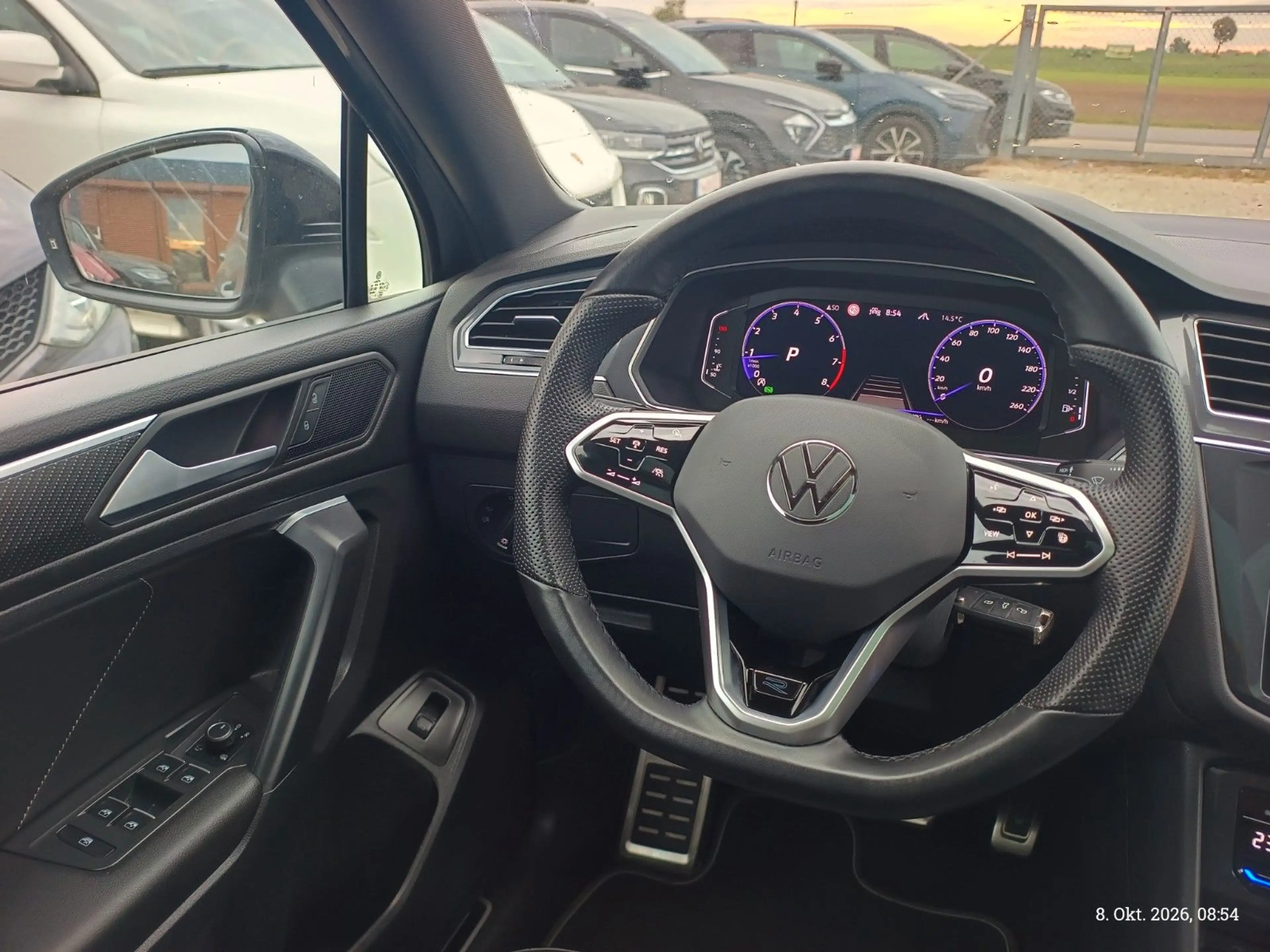 Volkswagen Tiguan Allspace R-Line 4Motion, Navi, RFK, AHK — photo 10