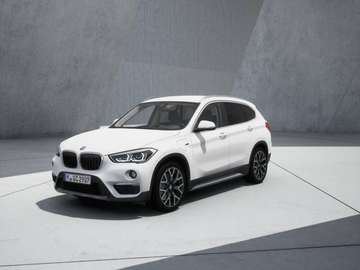 xDrive25e xLine LED SpurAss StHzg AHK Navi