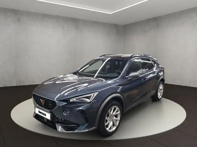 CUPRA Formentor , schwenkbare Anhängerkupplung