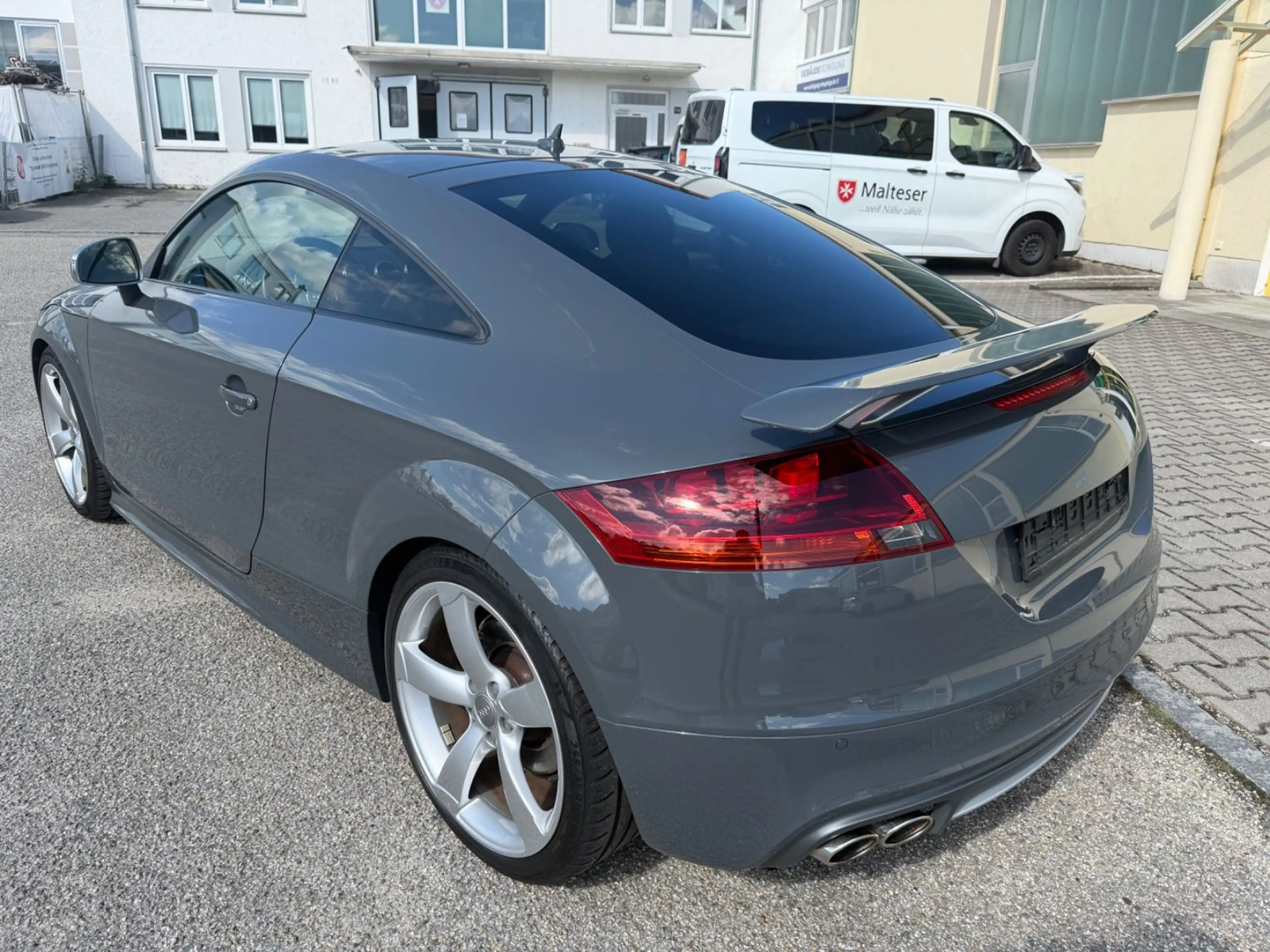Audi TTS Coupe  2.0 TFSI Quattro 1 of 500 — photo 12