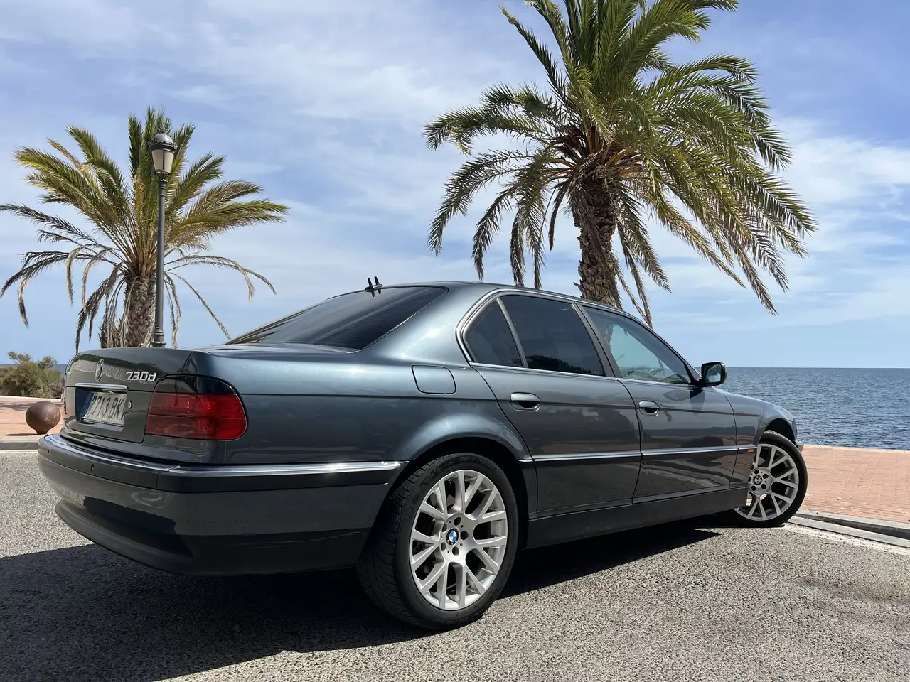 BMW 730 e38 730d Aut. 193cv año 2001, foto 4