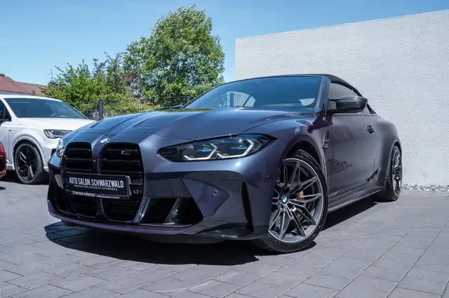 BMW M4 view 12