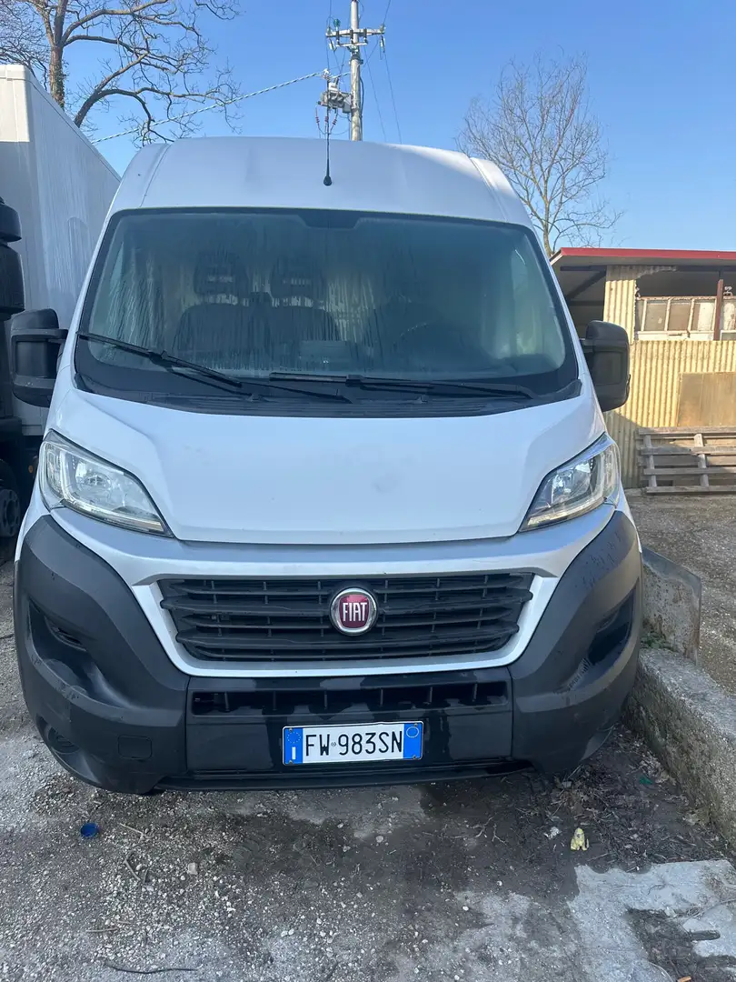 Fiat Ducato Passo medio Bianco - 2