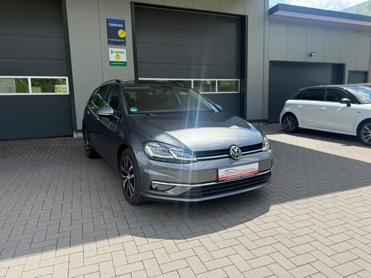 2019 Volkswagen Golf VII Variant Join *DSG *ACC *LED *AHK *Kamer, photograph 3