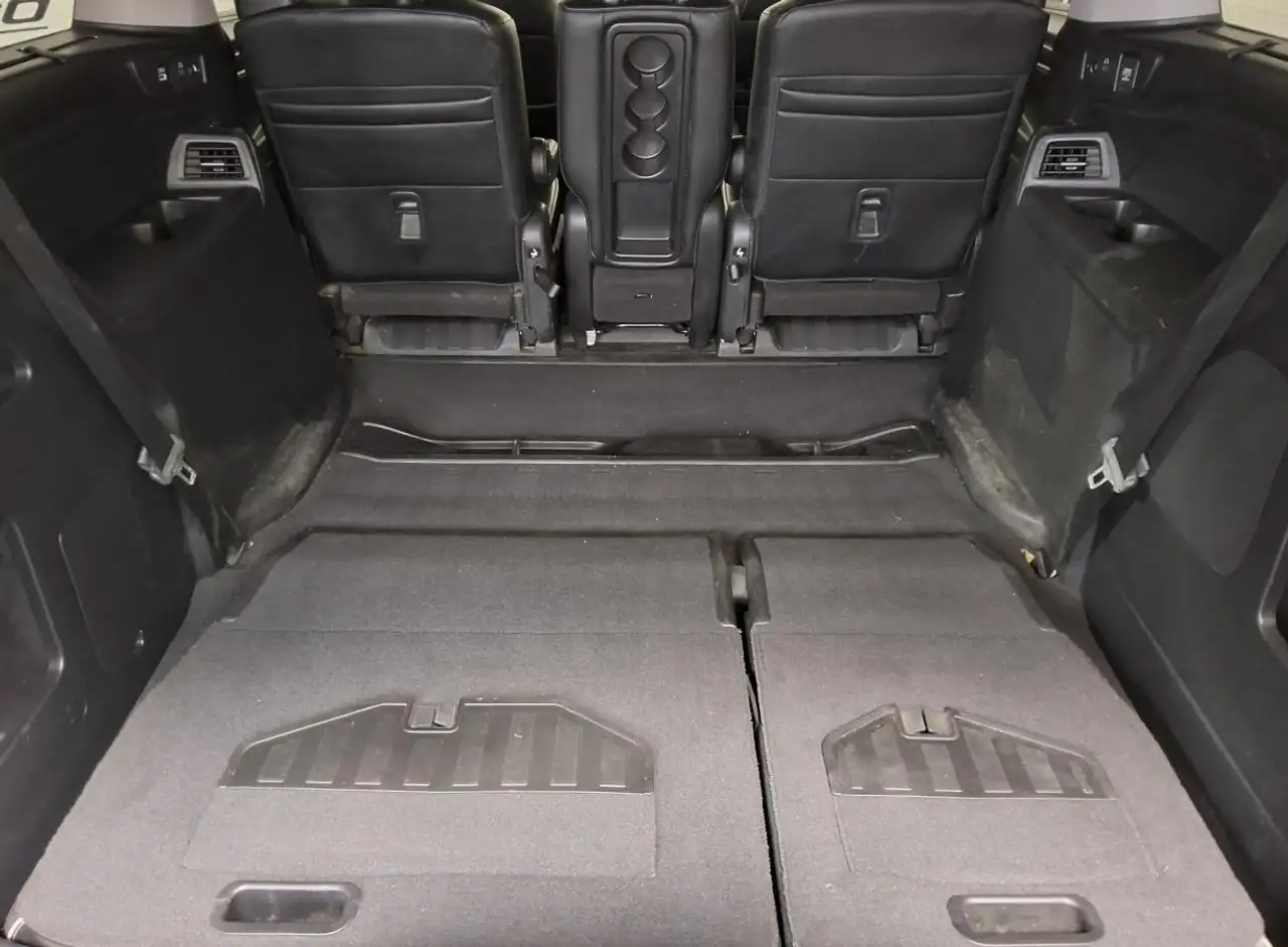 Honda Odyssey снимка Honda Odyssey