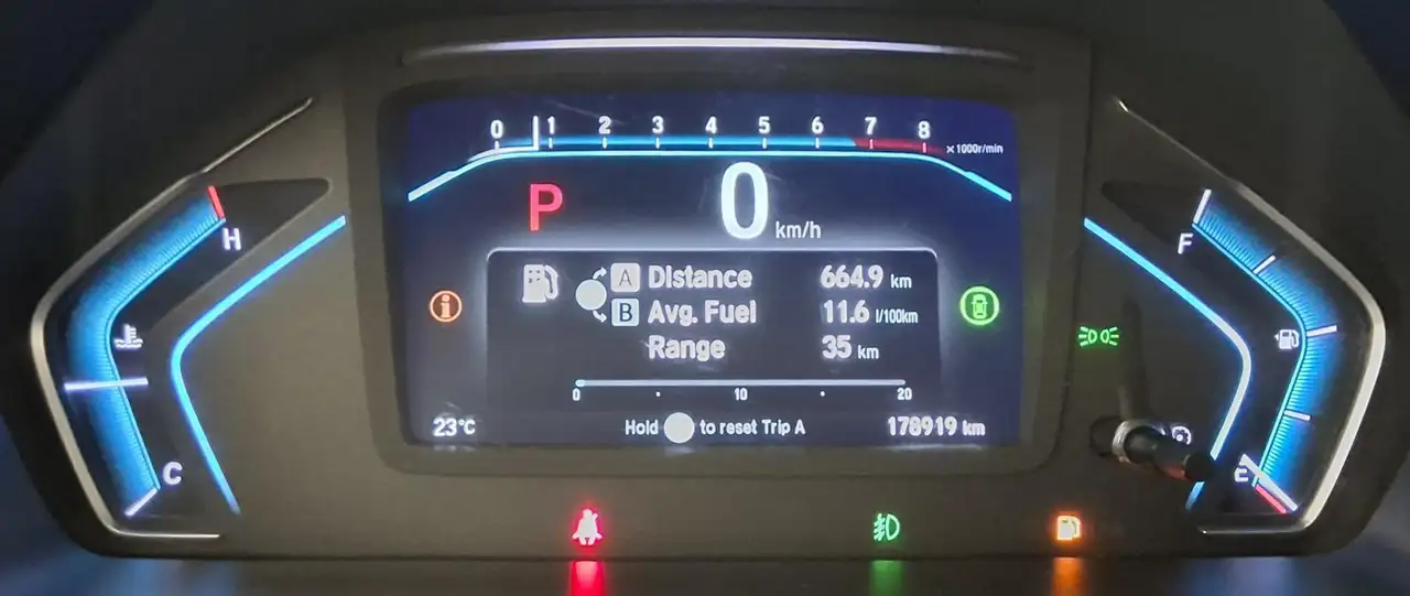 Honda Odyssey снимка Honda Odyssey