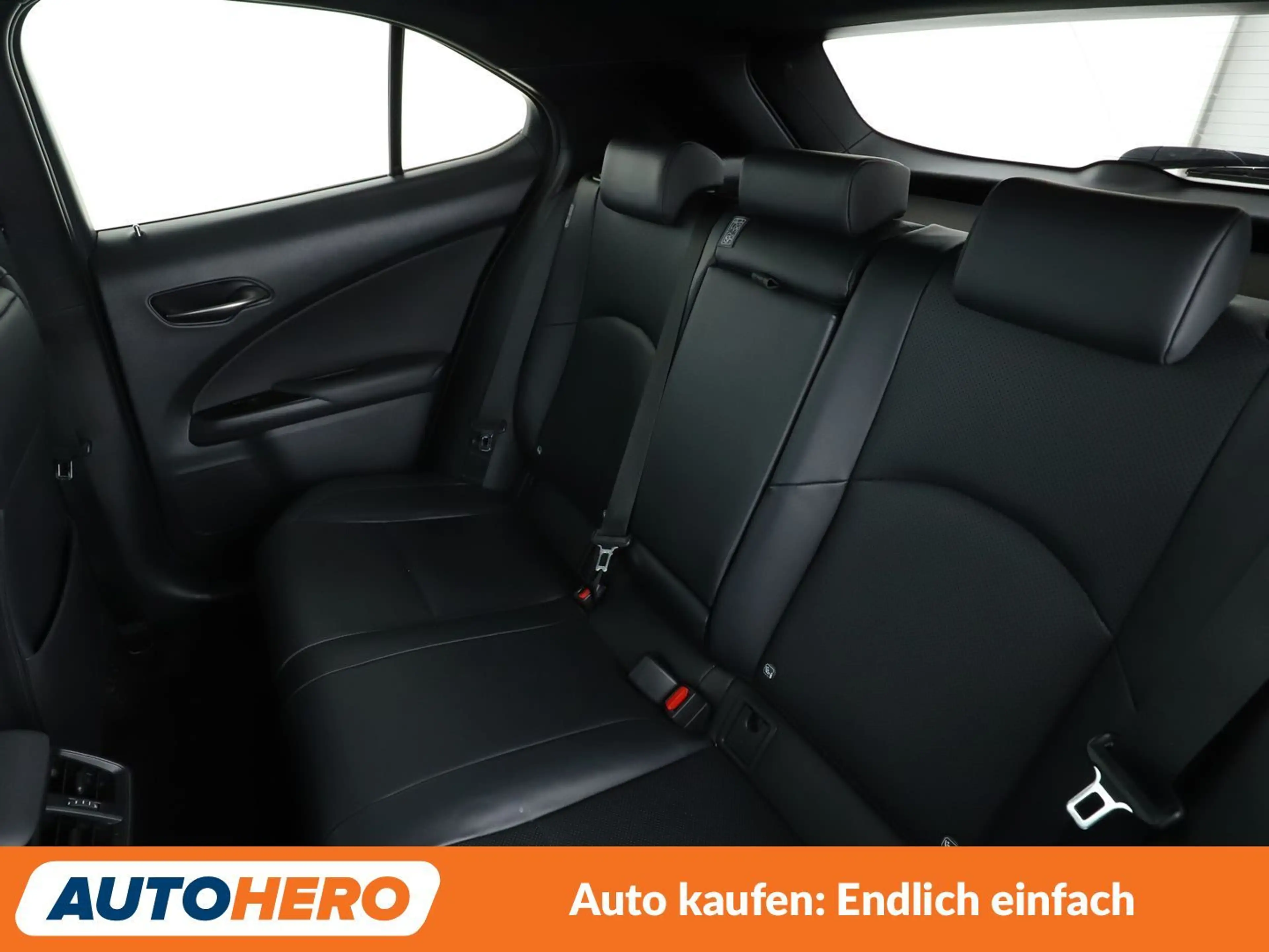 Lexus UX 250h UX 250h E-Four F SPORT Aut.*NAVI*LED*ACC*CAM*PDC* — photo 14