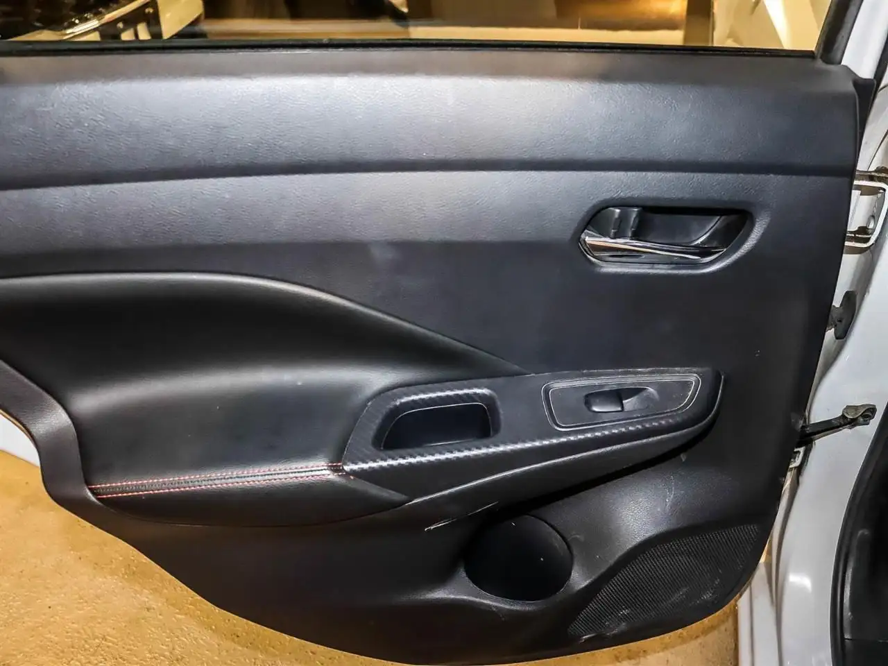 Nissan Versa снимка Nissan Versa