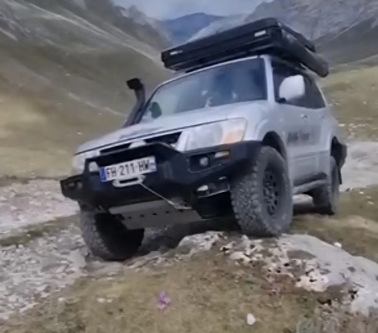 Mitsubishi Pajero 3.2 DI-D Exceed A - 1