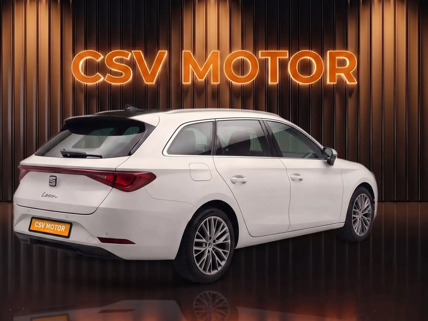 SEAT Leon SP 1.5 TSI 110kW SS Xcellence Go M - 2