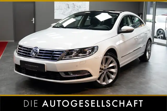 Volkswagen CC 2.0TDI DSG*Bi-XENON*PANO*LEDER*KAMERA*