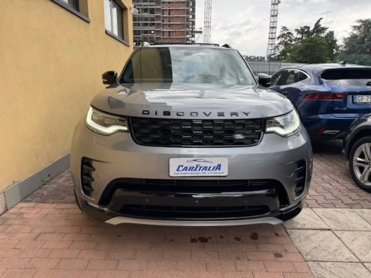 Land Rover Discovery 3.0D I6 249 CV AWD Auto 7 POSTI R-Dynamic SE TETTU Argento - 2