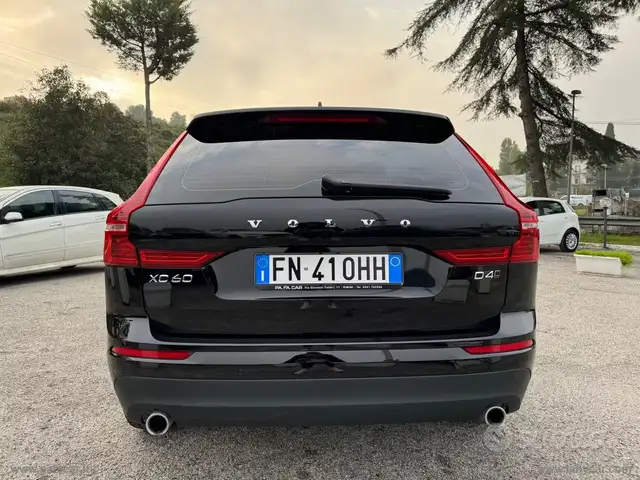 Volvo XC60 view 14