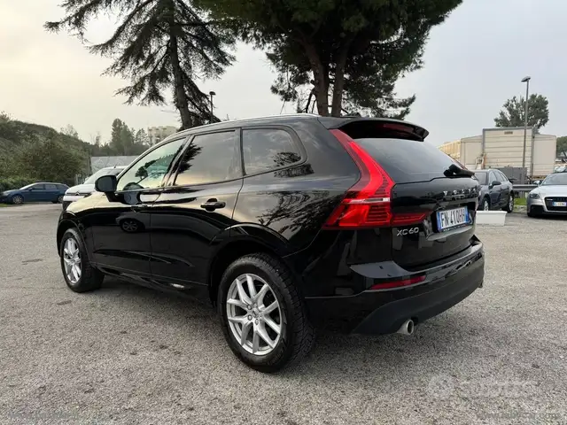 Volvo XC60 view 13