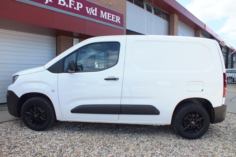 Peugeot Partner 1.5 BlueHDI Premium Navi Trekhaak — photo 5