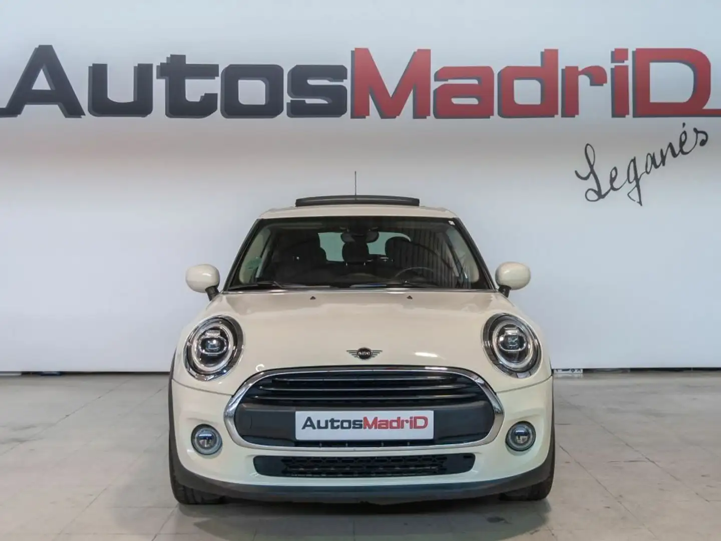 MINI Cooper ONE 5 PUERTAS Beyaz - 2